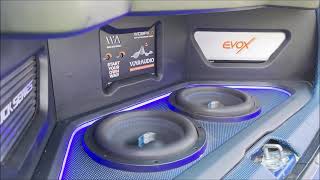Instalaciones de Car Audio con la Raza Corsera