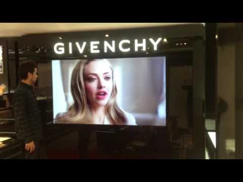 Enhance Brand Awareness with Interactive Display | Givenchy Paris