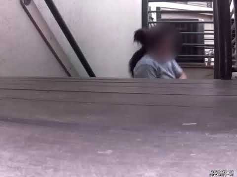 Amazing Amazon delivery caught on DIY RaspberryPi camera!