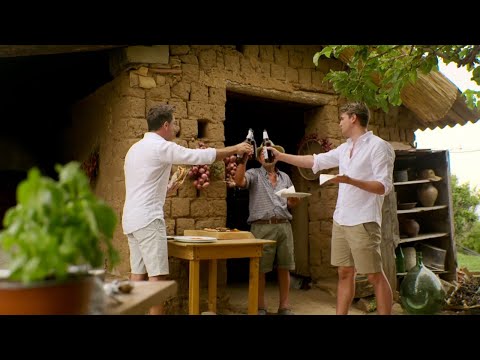 Gino D’Acampo shows you how to make a Super Spicy Pizza | Gino’s Italian Family Adventure