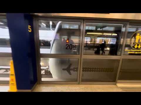 JFK AirTrain arriving at Terminal 5 Station