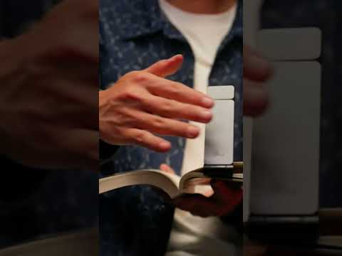 86lux Reading Light: rechargeable, ultralight, rechargeable, 3 Amber colors, stepless dimming, blue