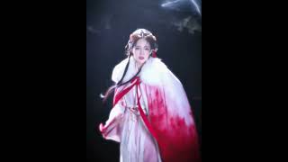 ​​​雪落无声，击鼓为韵🪘 #李一桐 #刘宇宁 #书卷一梦