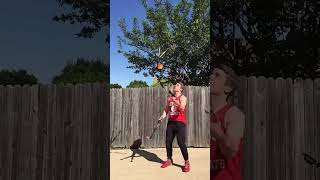 Fire Juggling Performance#firejuggling #jugglingtricks #fireperformance #outdoorjuggling