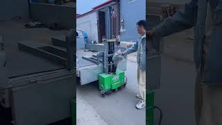Vehicle-mounted electric forklift #ElectricStacker #PalletLifting #MaterialHandling #Forklift