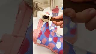#cleaninghack #cleaningtips #cleaningroutine #rainboots #helpfultips #asmrcleaning #asmr #cleaning