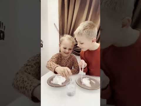 Melting magic snow #experiment #scienceexperiment #shorts #scienceexperiments #experiments
