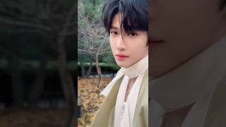 vừa đẹp trai vừa cute 😘 帅气可爱并存😘 #刘宇 #劉宇 #LiuYu #LưuVũ | cre: Dy 刘宇工作室