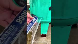 Workers show how to repair leaking cylinder blocks with waterproof glue