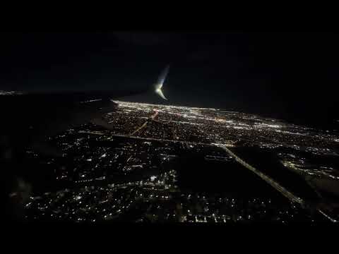 UA284 late night gusty, rough and bumpy landing LAS
