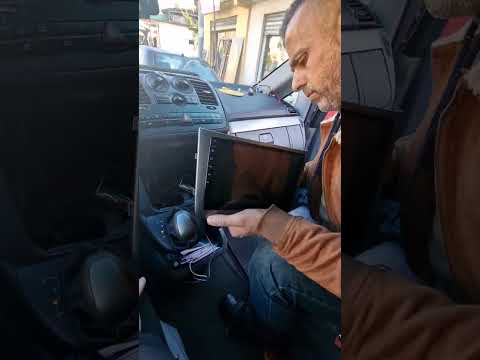 installing the android radio 11,,10'' inch in Mercedes Benz Vito..