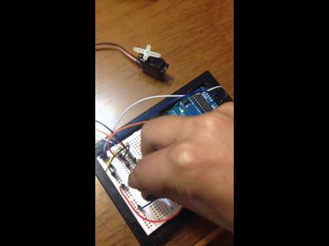 Arduino: Servo Motor controlado por un sensor de flexibilidad