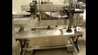 Flat Bottle sticker labelling machine, Single side labeller machine