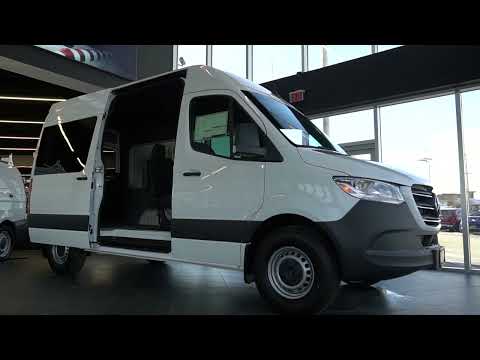 Mercedes-Benz Sprinter Crew Van