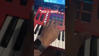 AKAI MPC Key 37 cook up 🔥 #akai #mpc #beats #music #shorts