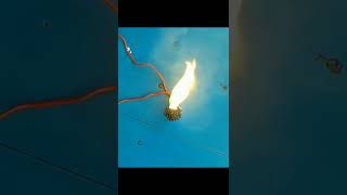Mobile Battery Amazing Idea 💥💥 How To Make Electric Fuse...Lalit Experiment Zone.9