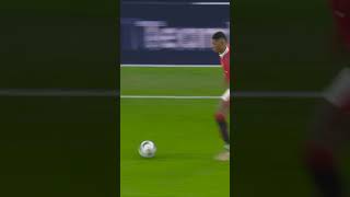 😱 Marcus Rashford 🤝 Screamers!