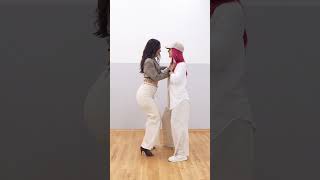 Not So Basic | Bachata Moderna 2.0 | Magda & Valeria #bachatadance #bachata #bachatadancing