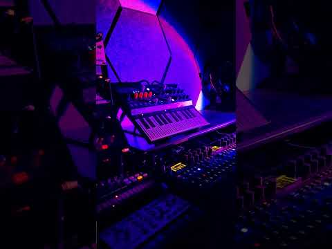 Aphex Twin - Avril 14th (MicroFreak cover)