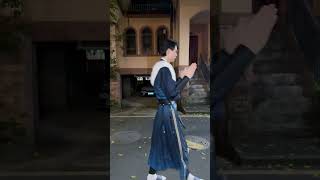 白无常屁股这么大吗 #黑白无常#古风