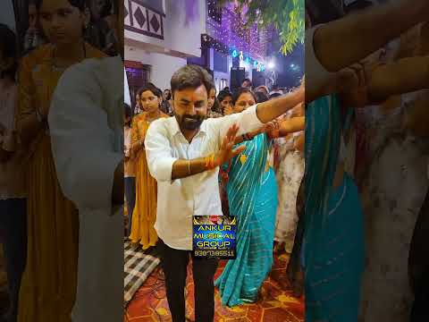 श्रीमान आशीष जी ने गृह प्रवेश पर बाबा श्याम का भव्य कीर्तन और परिवार सहित धमाल का खूब आनंद लिया..