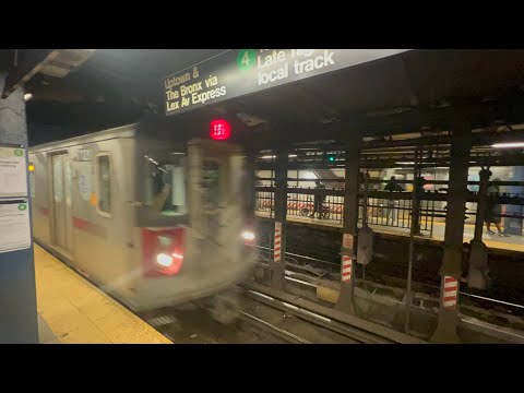 R142 5 train at 14th St-Union Sq