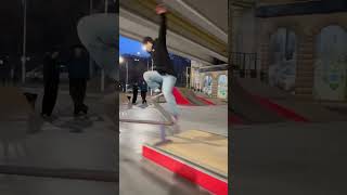 One big line in skate park