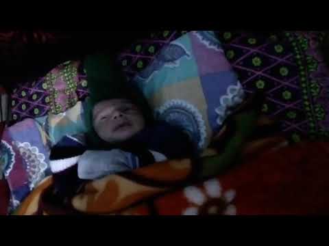 4th week new born baby, 3Dec17