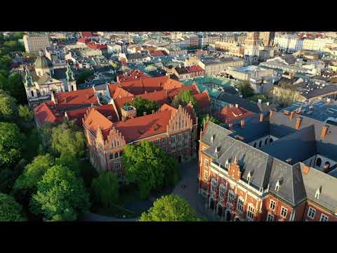 City As Architecture Landscape (Kraków, Jagiellonian University / Historic Market Square)