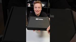 Der NEUE PLAYBUTTON!… #toobad #playbutton