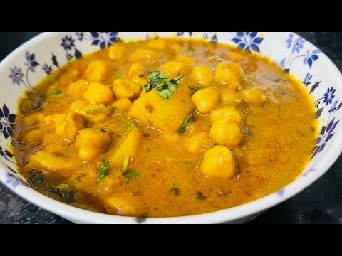 Aalu chole and soft puris #recipe #viral #new #youtubeshorts #fresh #like #aalucurry