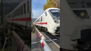 IC mit DB 101 074 -3  Durchfahrt Bingen am Rhein #shorts 도이치반  德國鐵路 डॉयचे बान