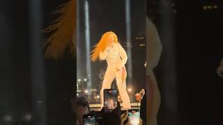 Shakira canta "La fuerte" en Mexico🤩 #shakira #viralvideo #video #music #trending #shorts #short