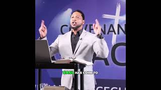 God is removing oppressive leaders! Wake up!