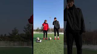 #footballskills #football #footballshorts #newskills #newwhatsappstatus #shortvideo #footballshorts