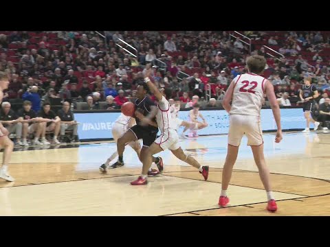 Highlights from day 1 of Iowa boys state basketball tournament