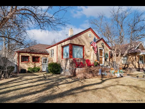 Home For Sale - 2902 Pioneer Ave, Cheyenne, WY 82001