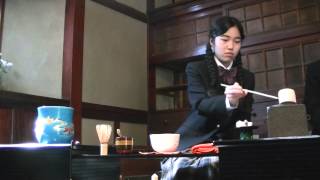 平成２５年１１月１日（金）茶道部お茶会　志賀直哉旧居にて