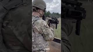 美军单兵武器- M320榴弹发射枪