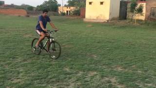 Mangoose cycle stunt by happy doad