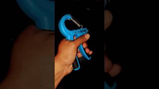 Handgripper exercise this gadget help to build veins better then other gadgets #fitness #fitgym #gym