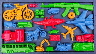 Membersihkan Mainan Mobil Balap, Truk Molen, Kereta Api, Tank Baja, Bus Telolet, Pesawat, Excavator.