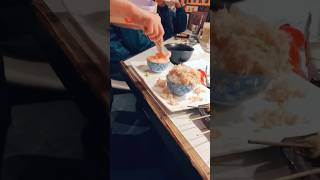 🇯🇵日本北海道钏路食堂很嗨的居酒屋，满满的蟹肉饭和甜虾饭#日本 #旅游 #北海道 #钏路 #钏路食堂 #蟹肉饭 #甜虾饭 #美食 #海鲜美食 #居酒屋 #自由行
