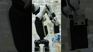 💀🤖 This Humanoid Robot Just Dropped The Creepiest Battery Swap Ever... #ubtech #robot  #WalkerS2