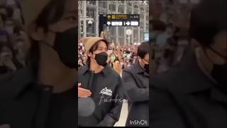 Jhope At Airport 🤗#jhope #bts#hobi #jhopebts