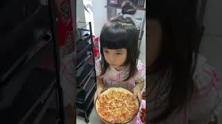 My daughter is so sweet! 【Dongdong Family】