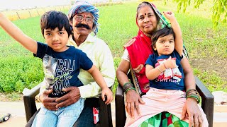 Kashvi Agayi Dada Dadi ke Pas 🥰🤩