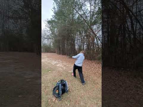 #discgolf hole 4 at Turkey Hill #discgolfcourse - Arvid