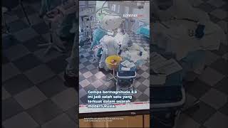 Viral Video Dokter Tetap Operasi Pasien Saat Gempa di Rusia