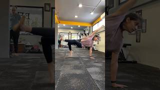 Practicing animal flow #animalflow #shorts #shreyashisharma #workout